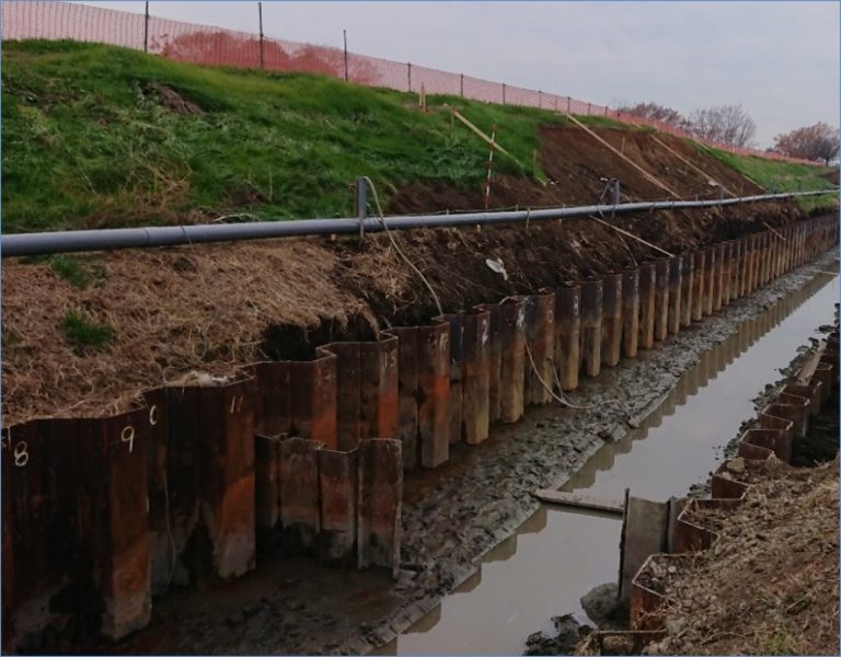 準用河川浅間川護岸工事 石井基礎工事